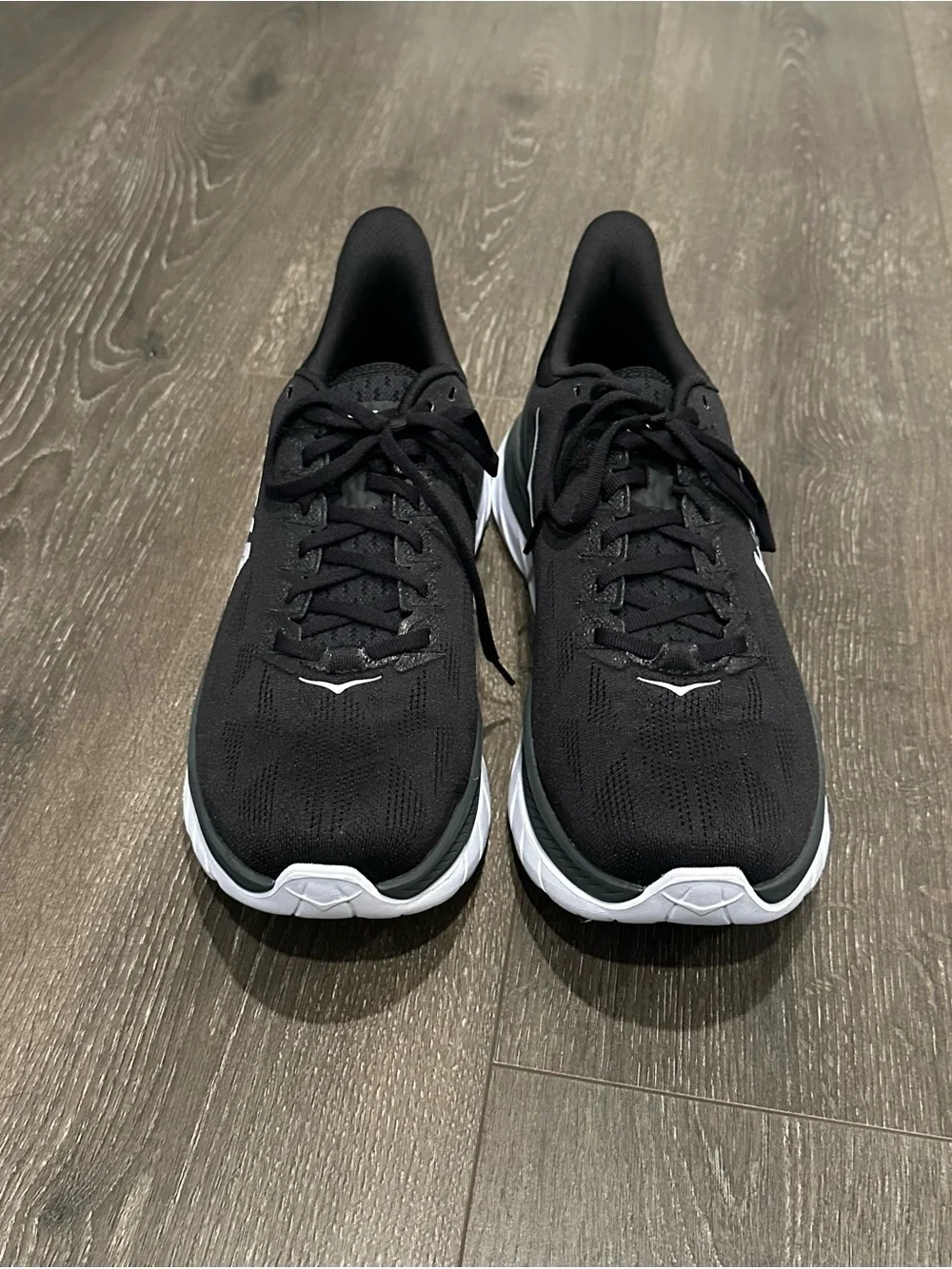 Hoka Mach 4 Men's Black & White Athletic Running Shoes Size 11D